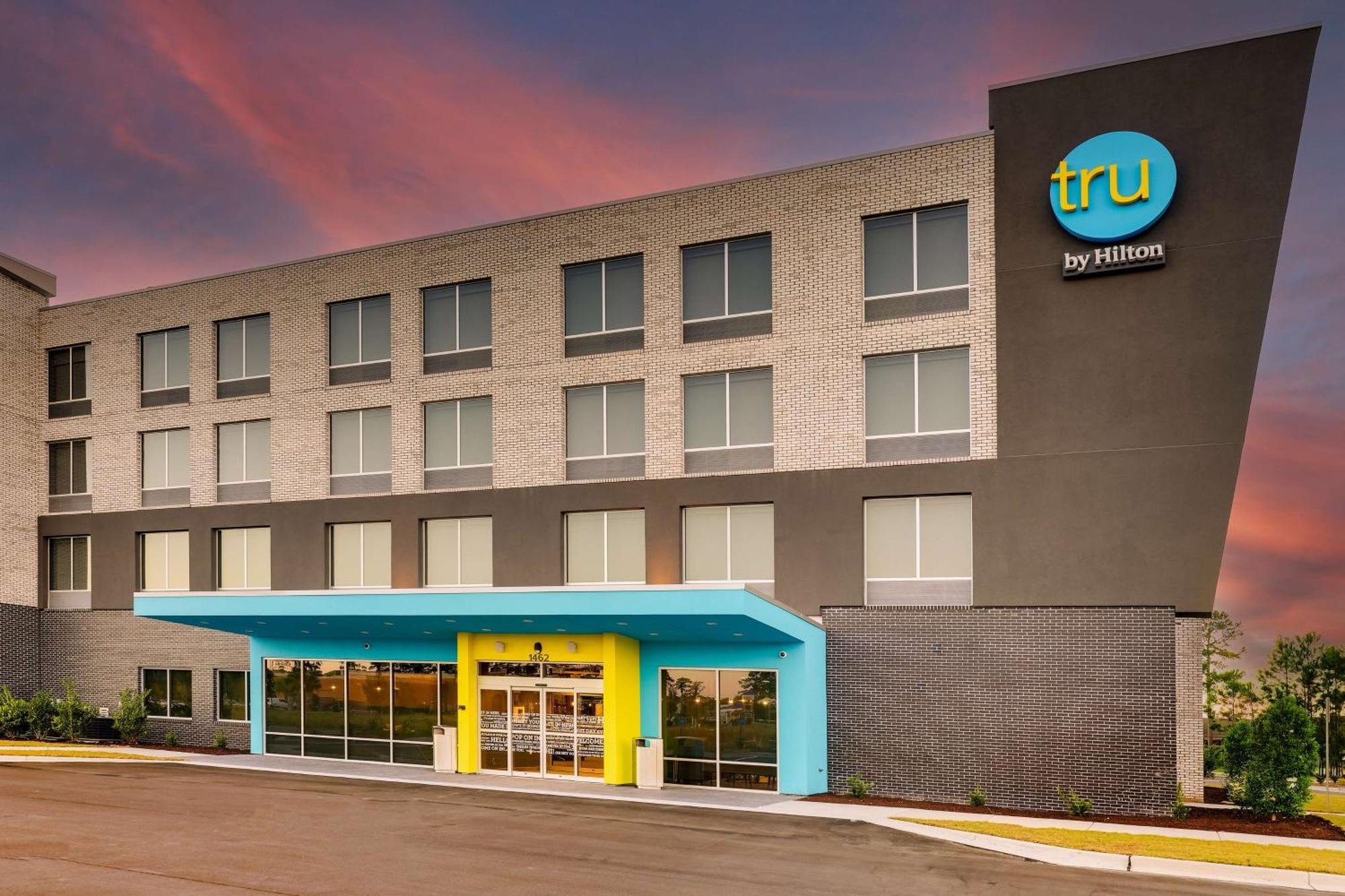 Tru By Hilton Leland Wilmington Hotell Exteriör bild