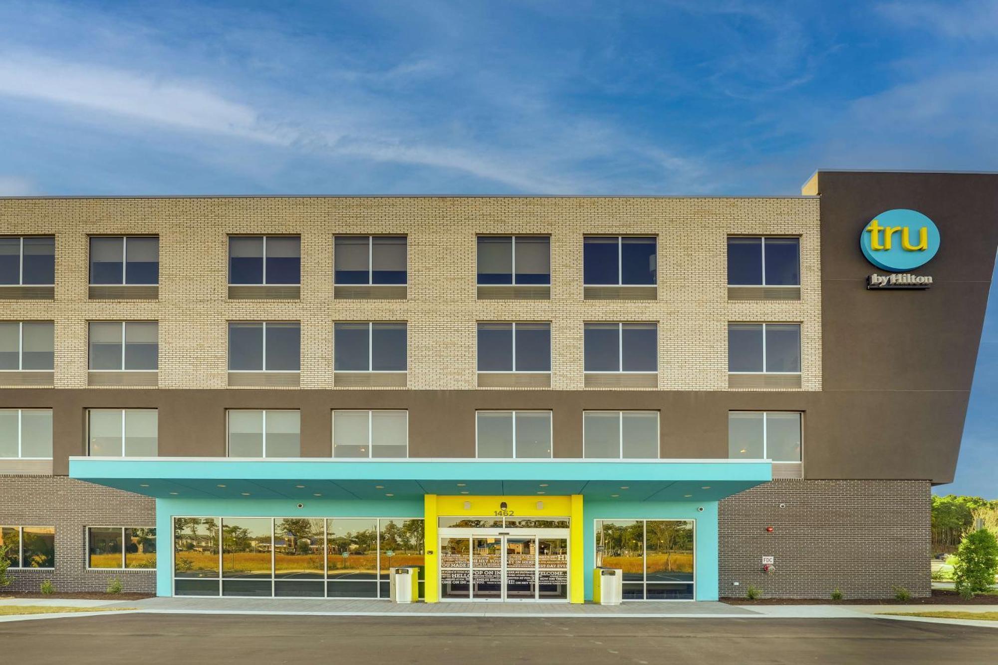 Tru By Hilton Leland Wilmington Hotell Exteriör bild