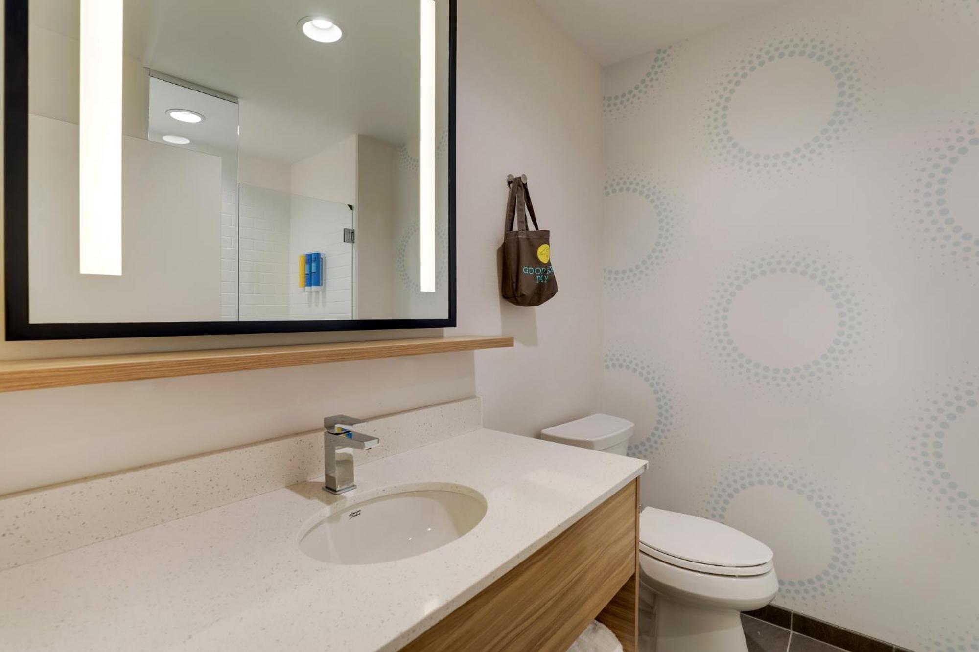 Tru By Hilton Leland Wilmington Hotell Exteriör bild